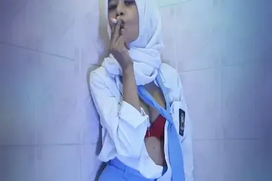 Bokep Jilbab Devita Ngentot Brutal Memek Basah Ganas Hot