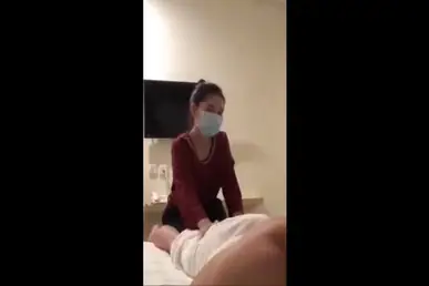 Pelayan Hotel Cantik Digenjot Brutal Memek Basah Hot