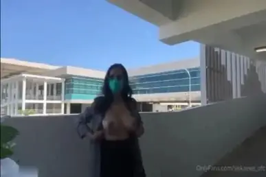 Siskaeee Dientot Di Bandara YIA Hot Indo 2026 Viral Heboh